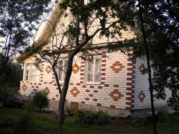 Продам зимний дом сземельным участком (1,3Га)
